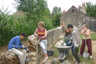 Groupe de jeunes en action !